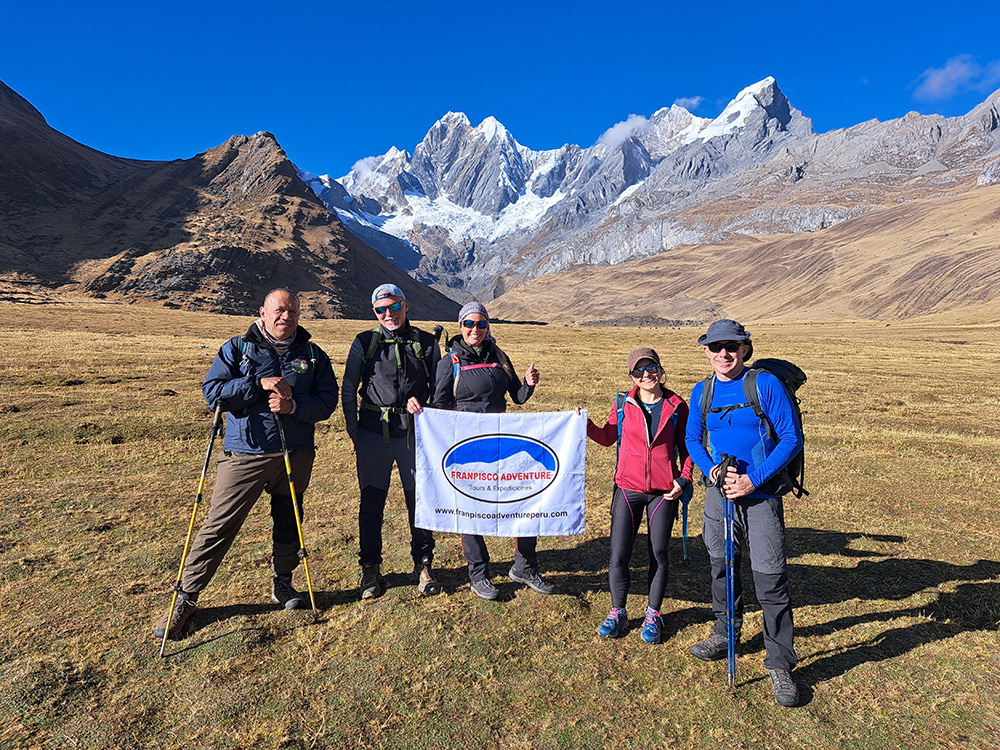 Trekking Cordillera Huayhuash - Ruta Trapecio